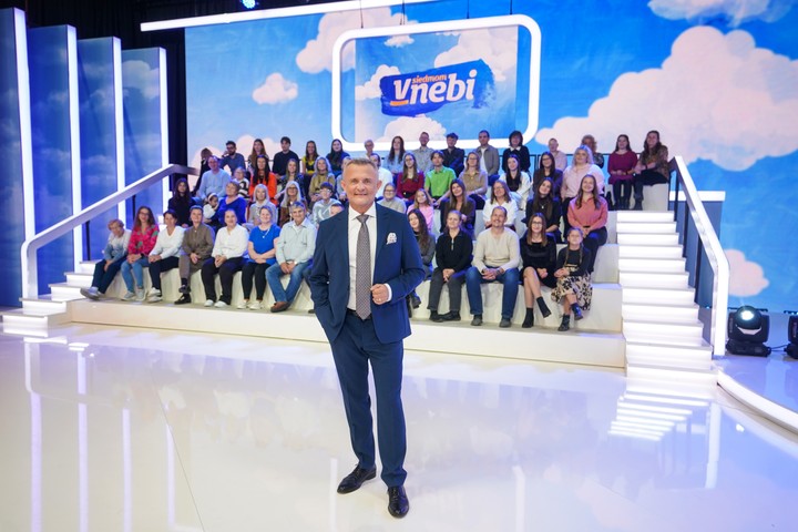 V siedmom nebi - Vilo Rozboril